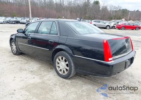 2009 Cadillac Dts 1Sa z USA, uszkodzony, nr VIN 1G6KD57Y09U133386